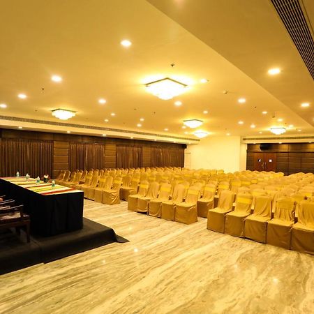 Raj Park Hotel Chennai Exterior photo