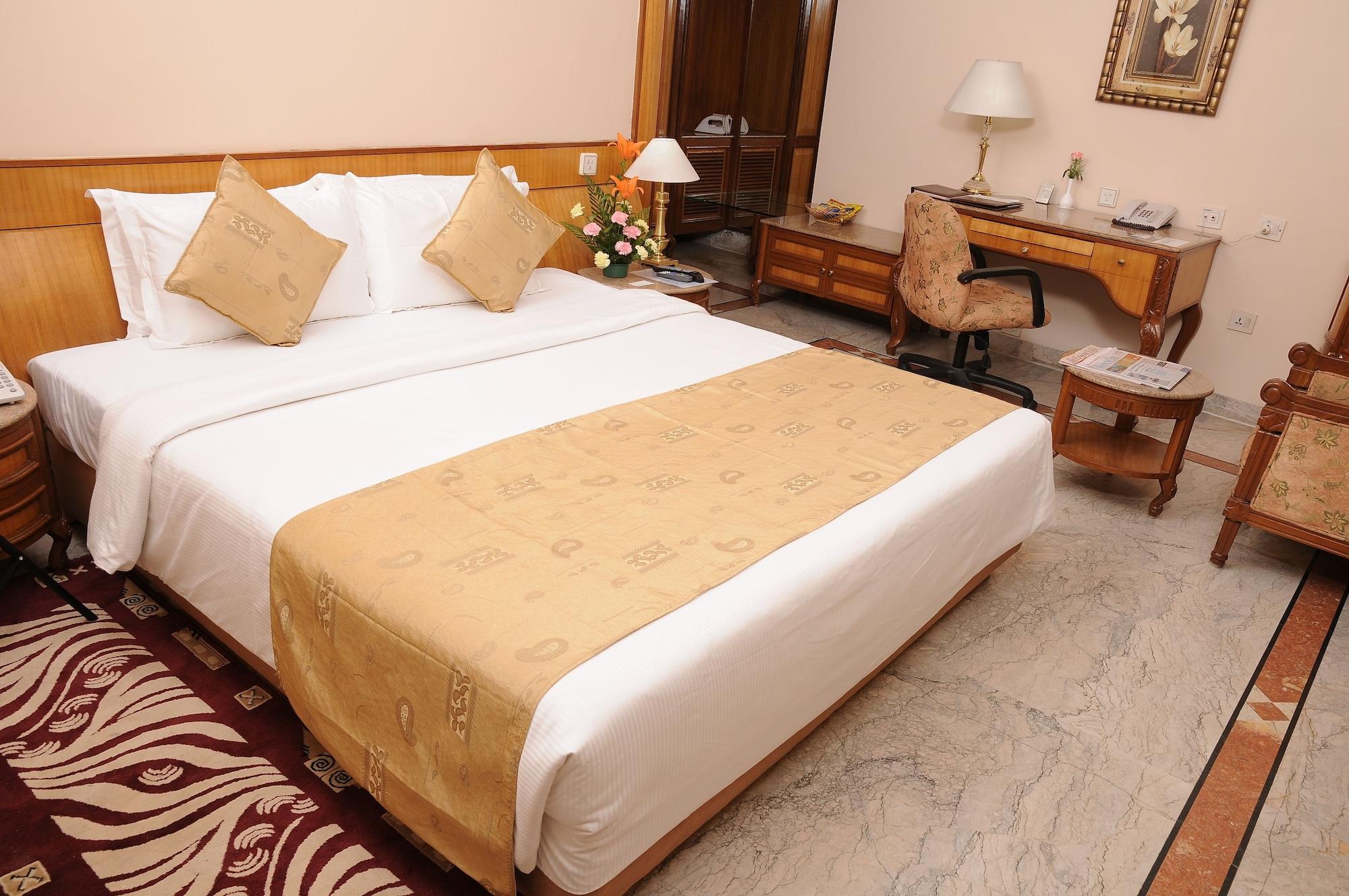 Raj Park Hotel Chennai Exterior photo