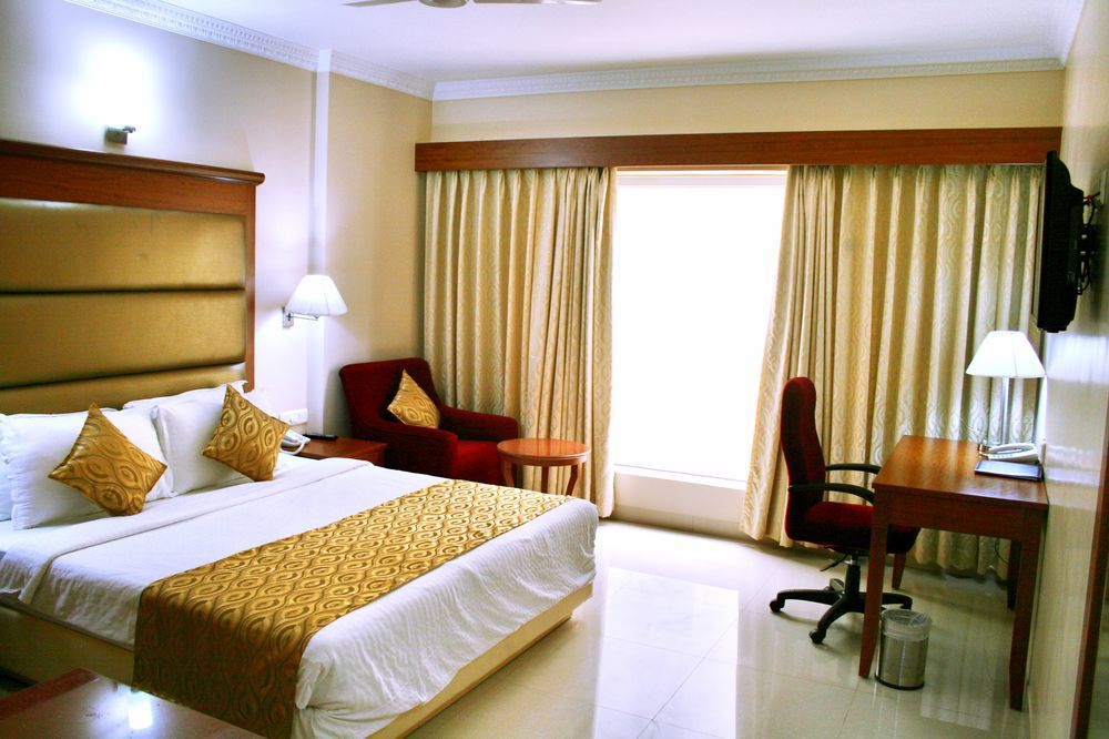 Raj Park Hotel Chennai Exterior photo