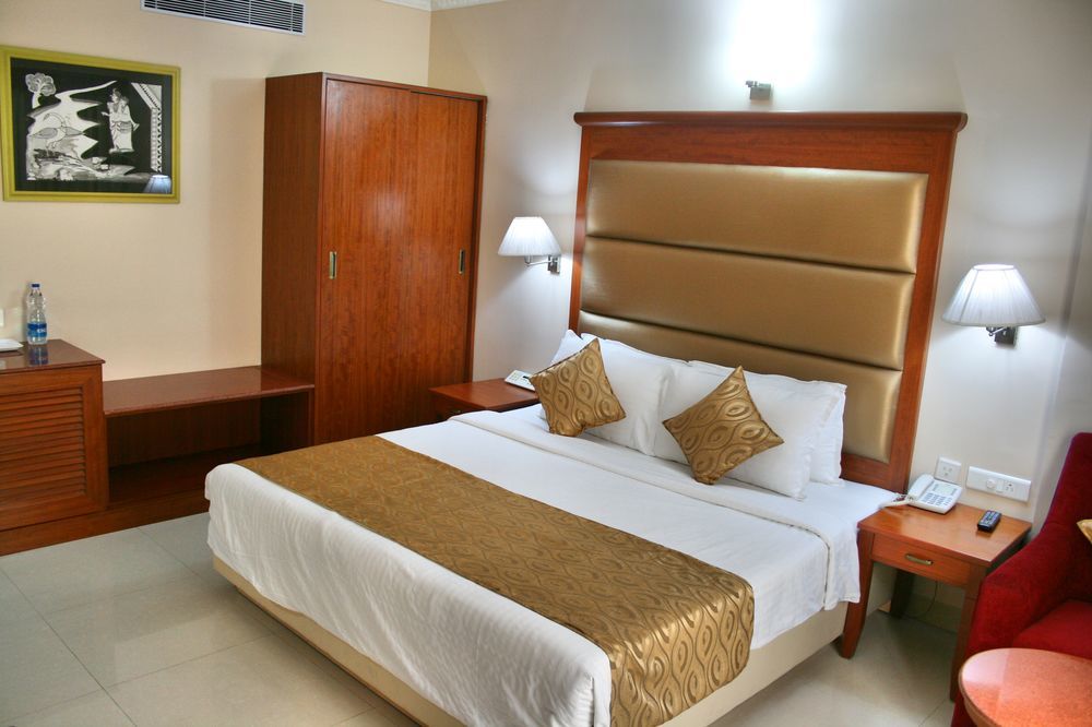 Raj Park Hotel Chennai Exterior photo
