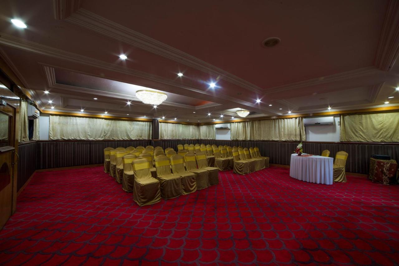 Raj Park Hotel Chennai Exterior photo