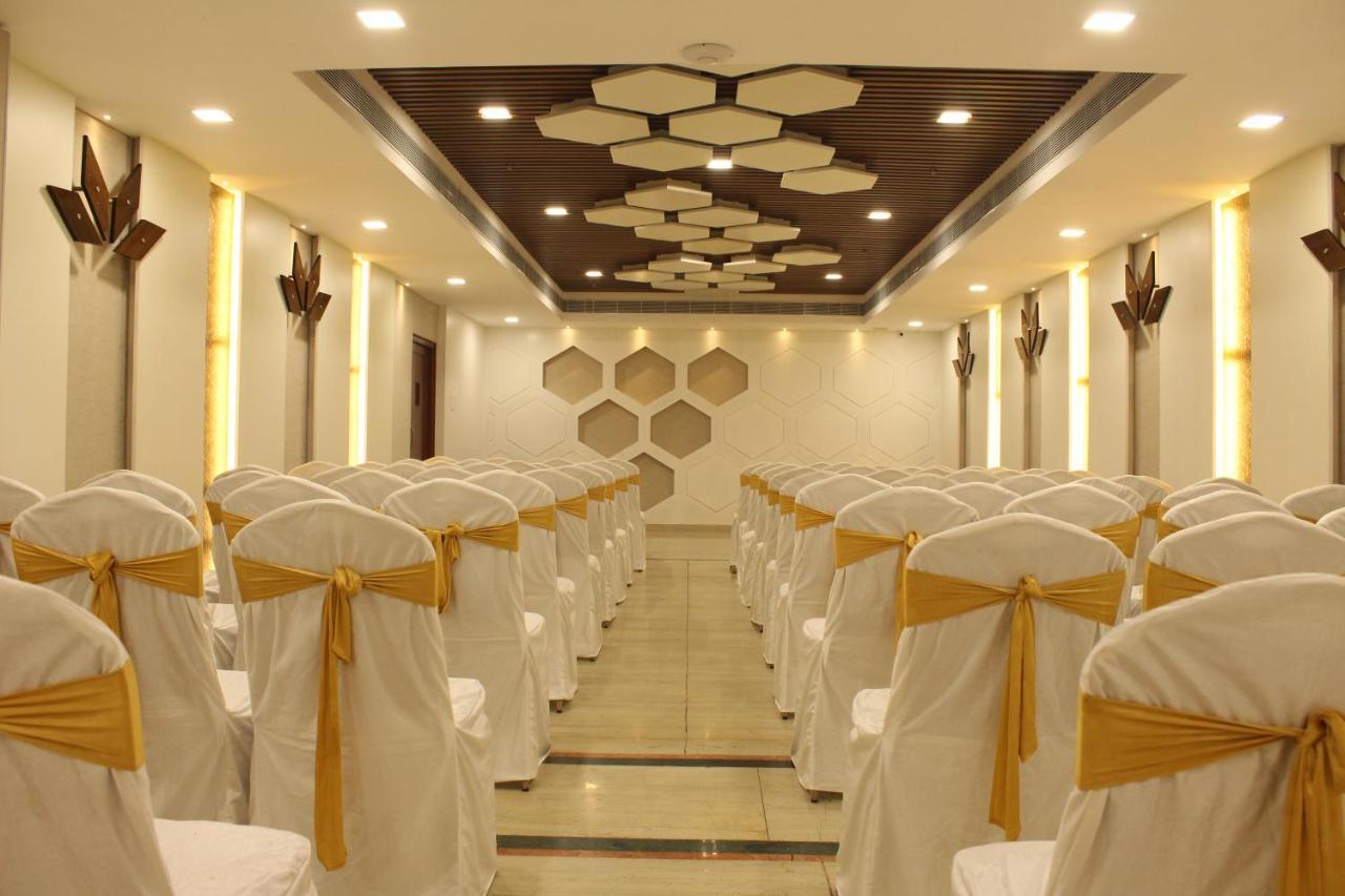 Raj Park Hotel Chennai Exterior photo
