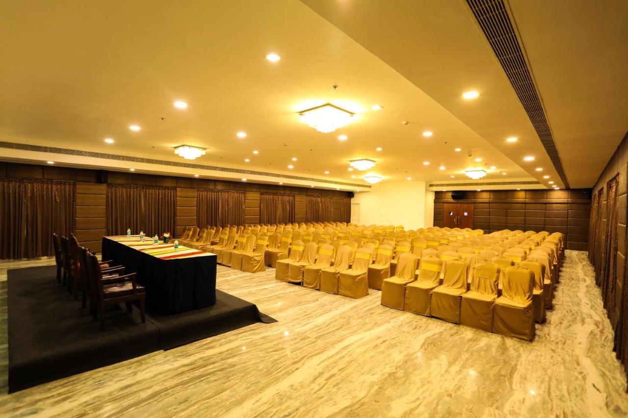 Raj Park Hotel Chennai Exterior photo